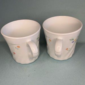 Corning English Meadow 2 Cups Excellent Condition